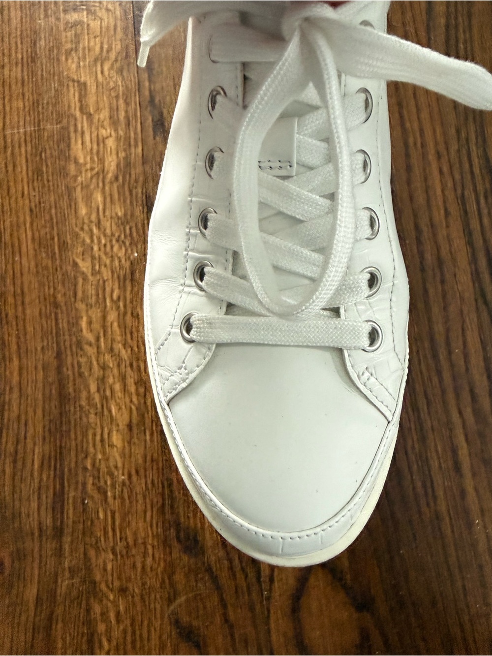 Women’s Vionic leather white sneakers - Picture 2 of 7